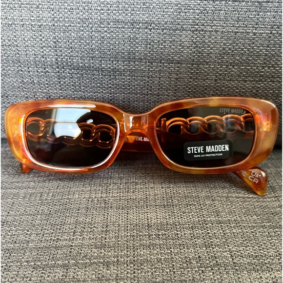 NWT STEVE MADDEN SUNGLASSES EYEWEAR ACCESSORY - Picture 2 of 6